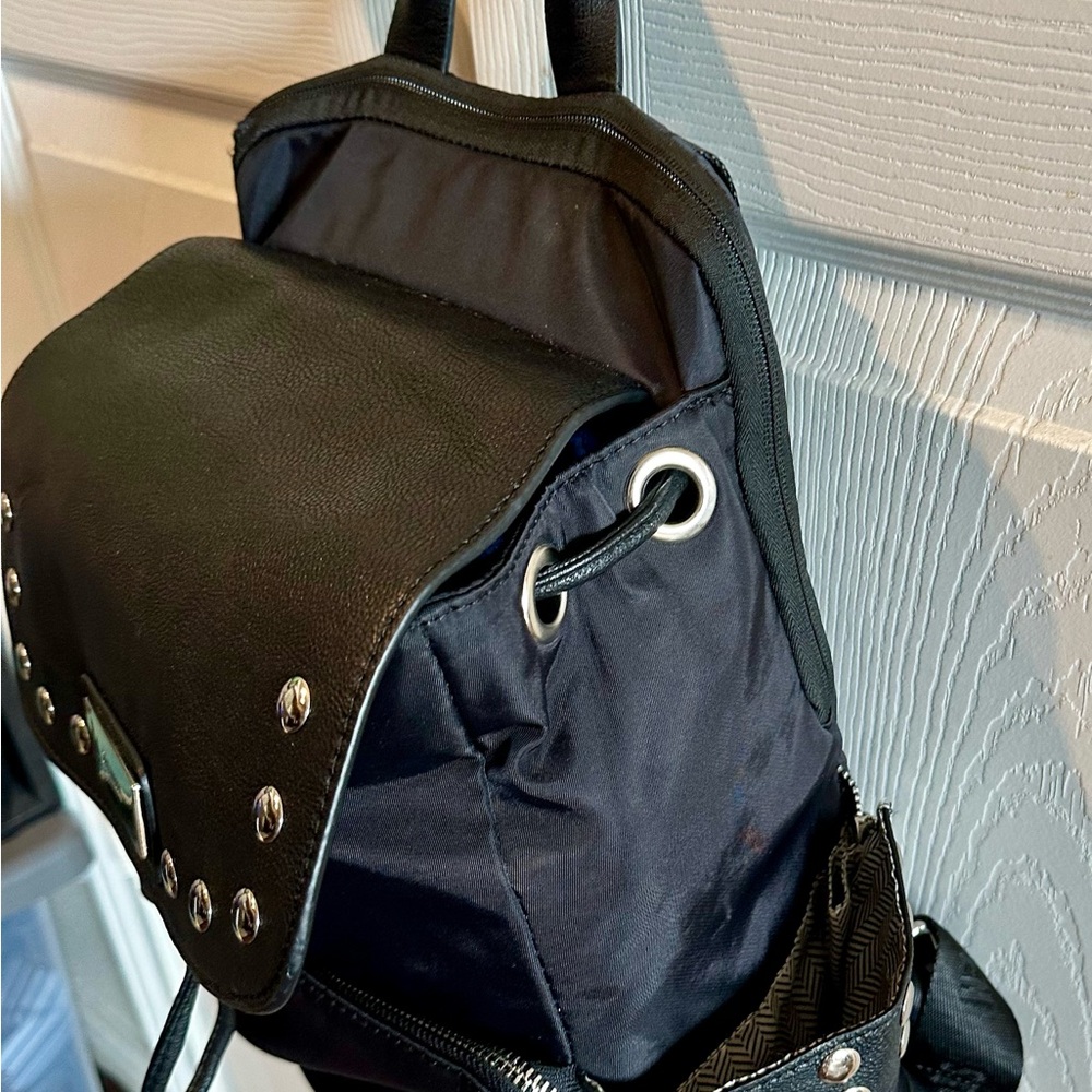 Beautiful Steve Madden Silver Studded Black Backpack - Picture 16 of 16